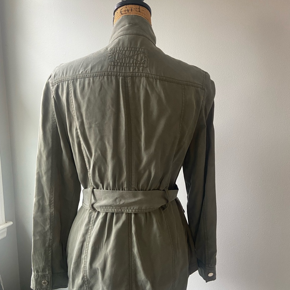 White House Black Market Sz 6 Olive Green Women’s Utility Jacket - Picture 5 of 13